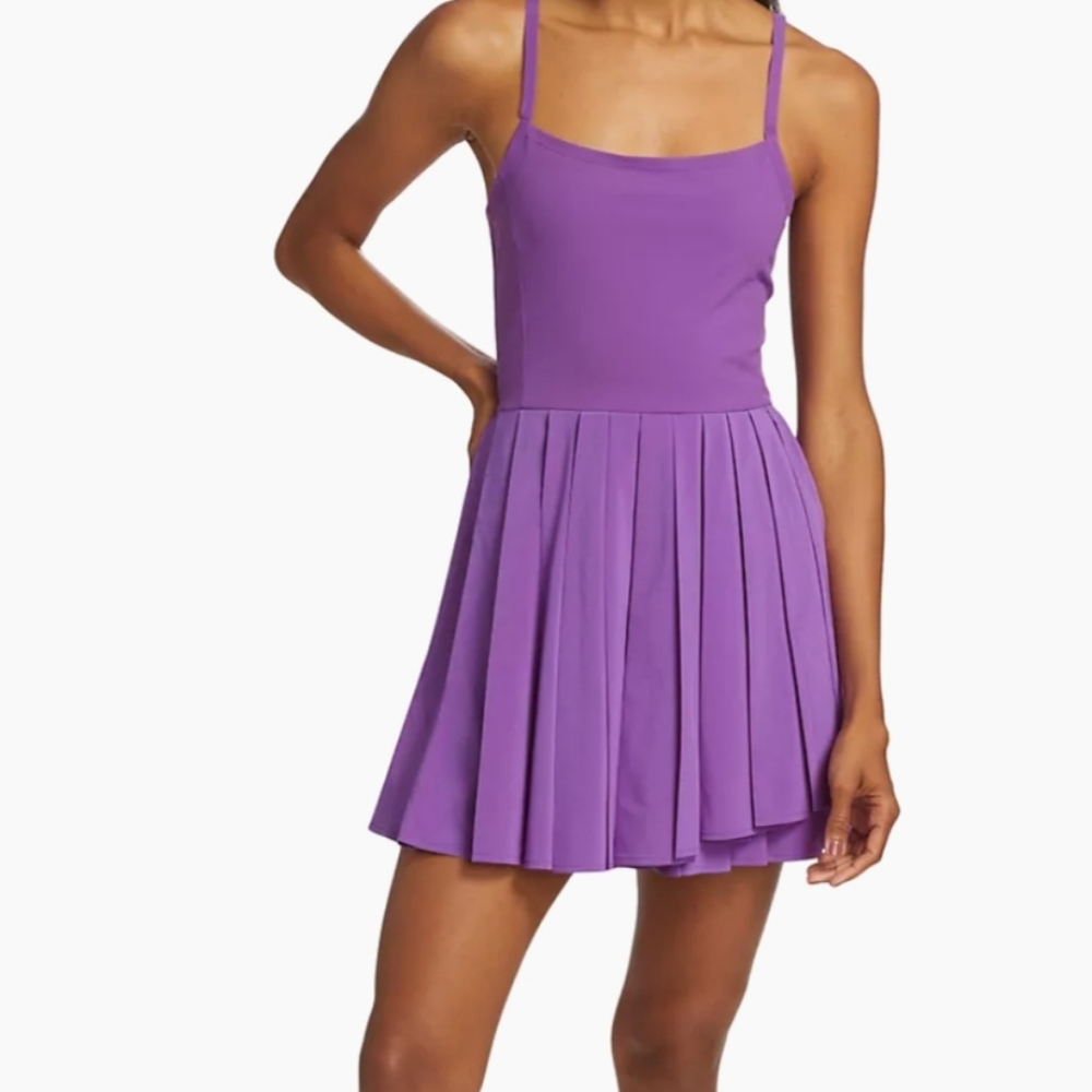 Outdoor voices jellyfish pleated dress
